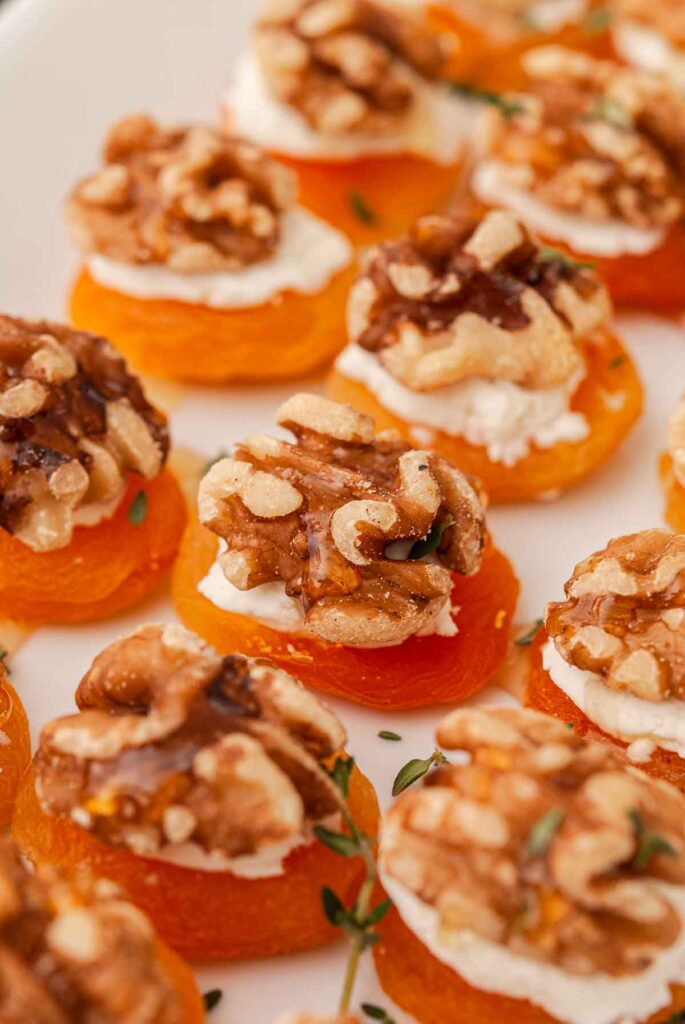 Elegant Apricot and Goat Cheese Appetizers She Keeps a Lovely Home