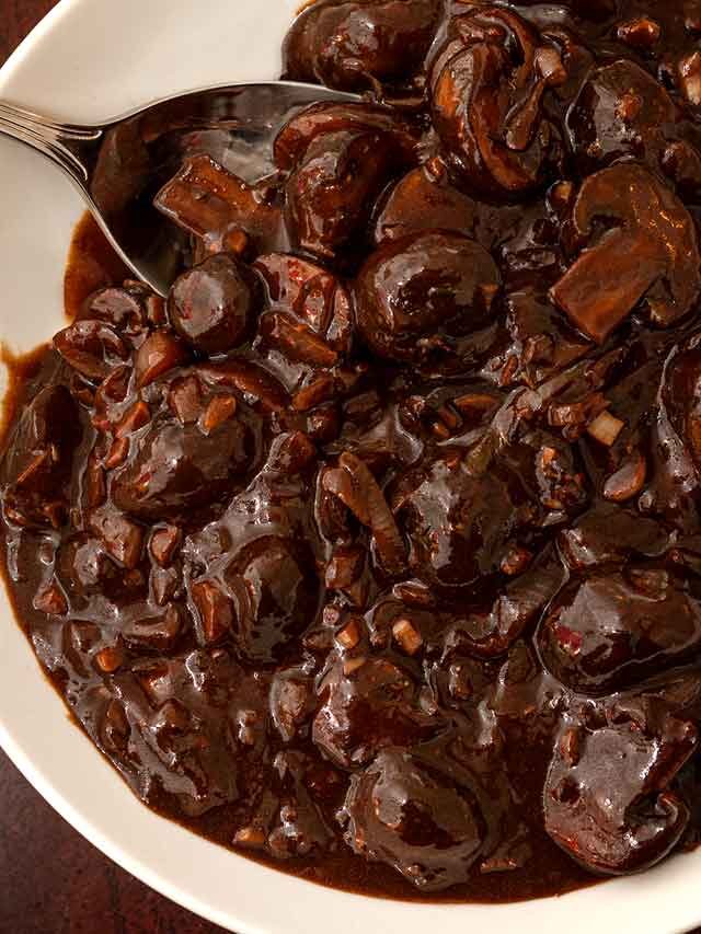 Red Wine Mushroom Sauce