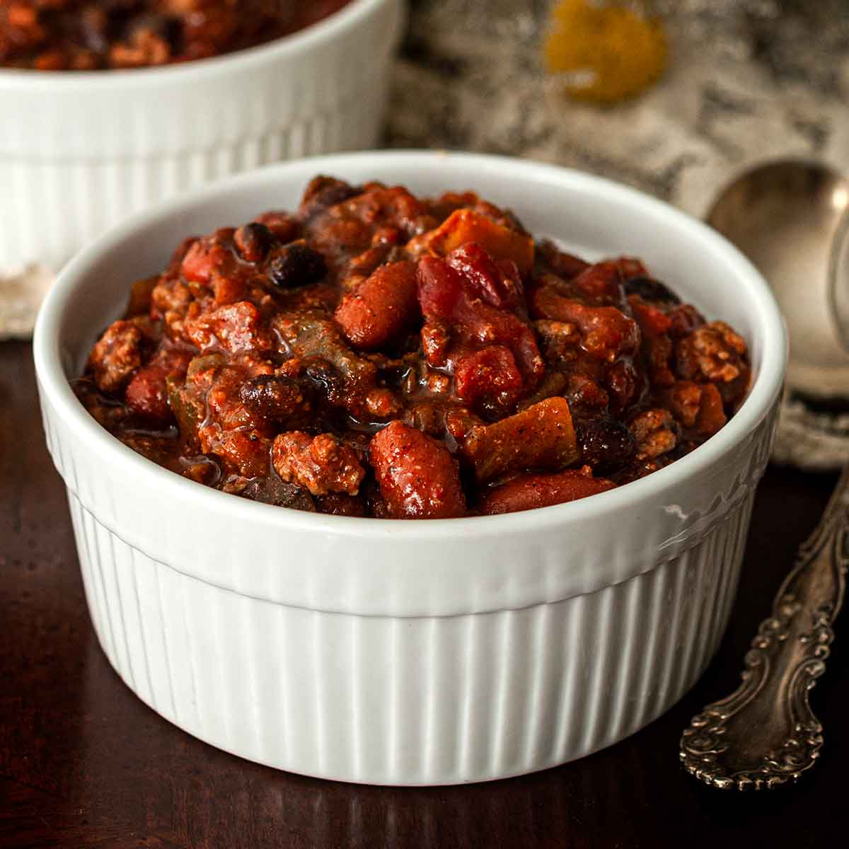 2-Quart Slow Cooker Spicy Chili Recipe • A Weekend Cook®